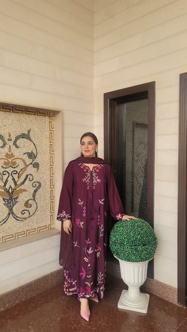 Luxury Purple Embroidered Kaftan for Women