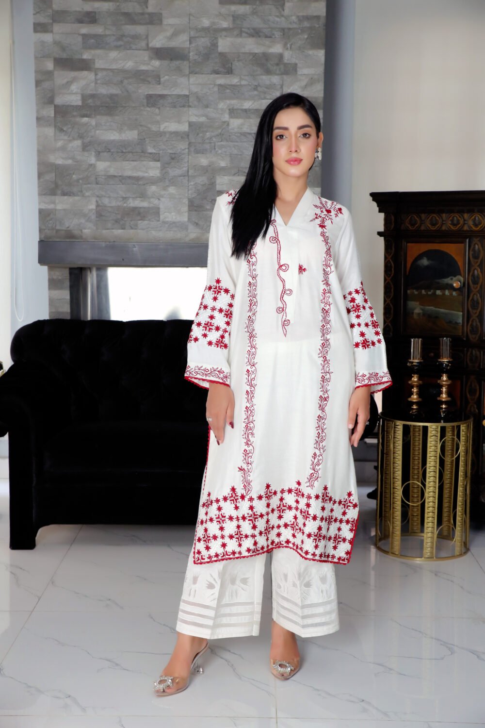 "2 Piece Elegant White Cotton Net Kurta with Embroidered Dupatta" - Image 5