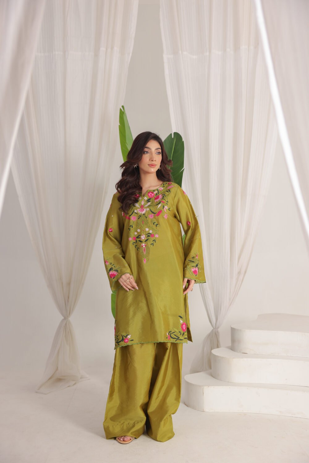 Tulip 2 Piece - Image 5
