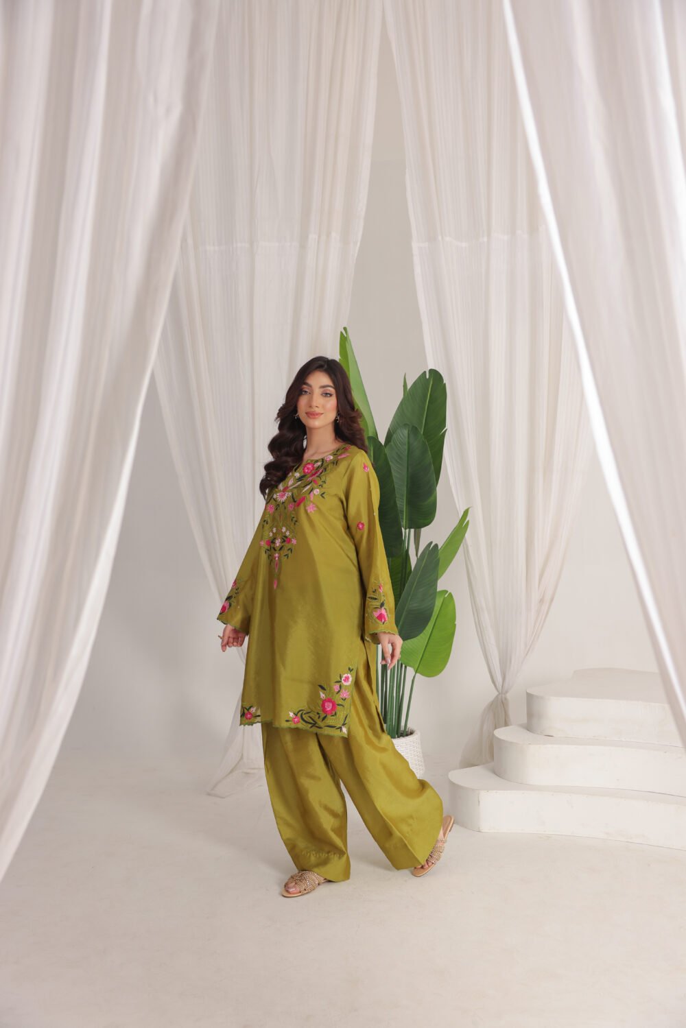 Tulip 2 Piece - Image 6