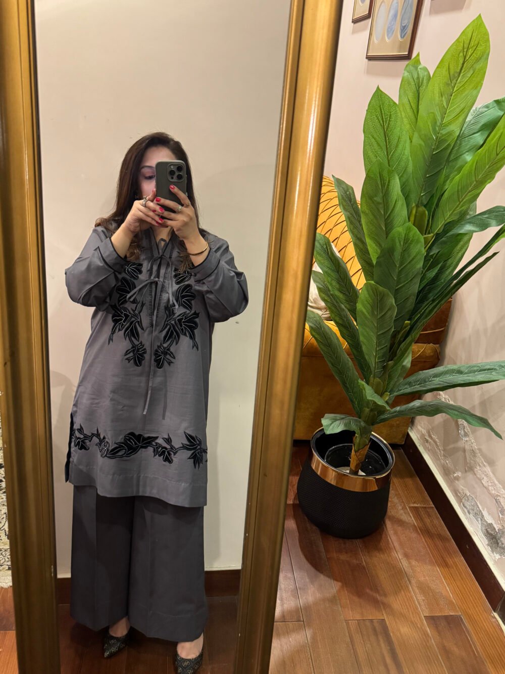 Dark Grey Winter Co-Ord Set – Stylish Two-Piece Ensemble